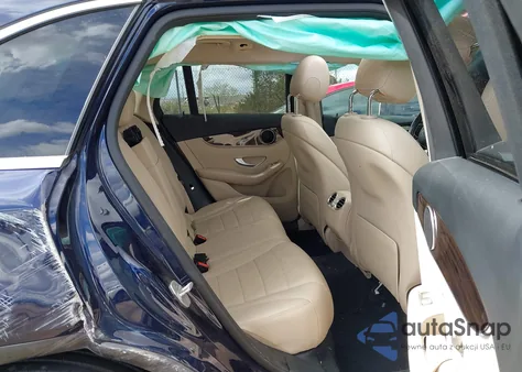 2016 Mercedes-Benz Glc 300 z USA, uszkodzony, nr VIN WDC0G4JBXGF069315